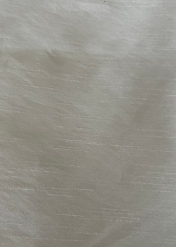 Parlak Beyaz Düz Masa Örtüsü - Görsel 3