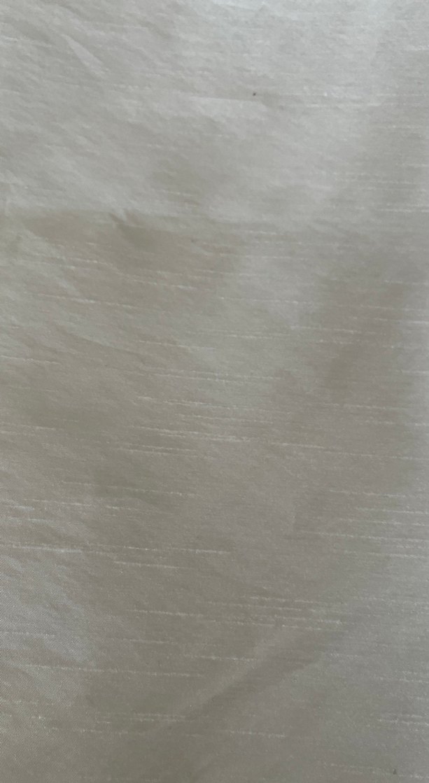 Parlak Beyaz Düz Masa Örtüsü - Görsel 3