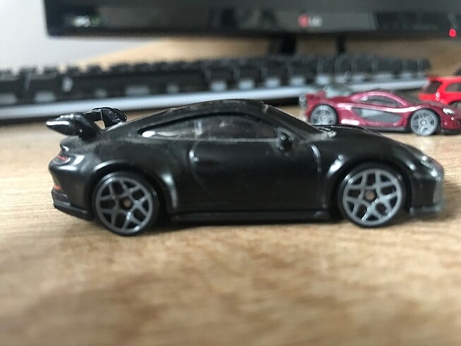 Beden Hotwheels porche 911 gt3