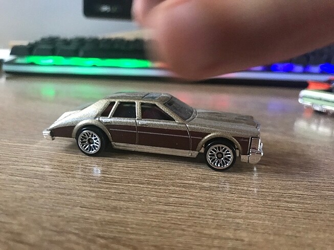  Beden Hotwheels cadillac seville