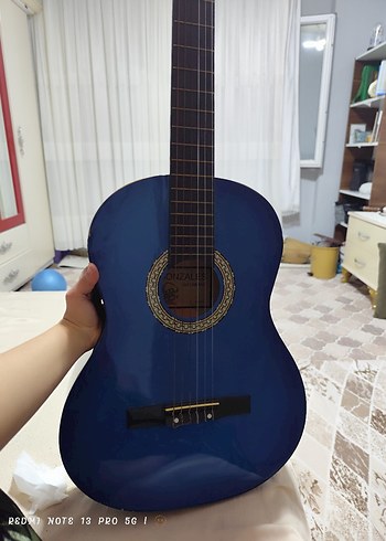 Parlak Mavi Klasik Gitar