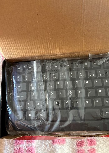 Kablosuz Siyah Klavye ve Mouse Seti KM-4055 - Görsel 3