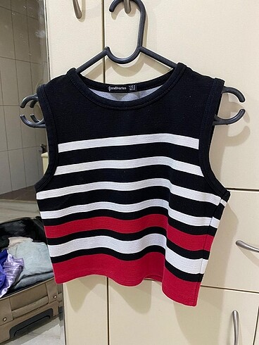 s Beden Stradivarius crop
