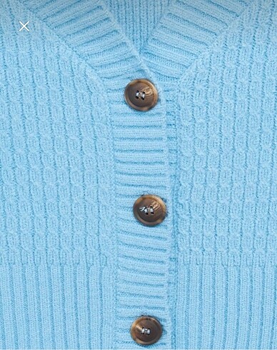 MANGO DÜĞMELİ KISA HIRKA KAZAK - Görsel 4