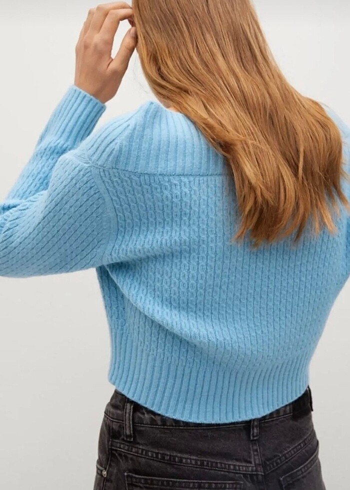 MANGO DÜĞMELİ KISA HIRKA KAZAK - Görsel 3