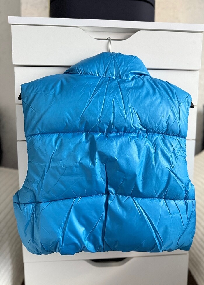 BERSHKA ŞİŞME YELEK - Görsel 4