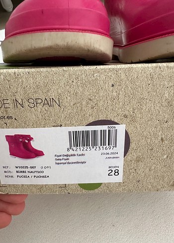 28 Beden Kız Çocuk Pembe Lastik Çizme