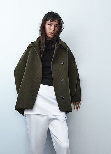 Zara Collection Yünlü Kısa Kaban