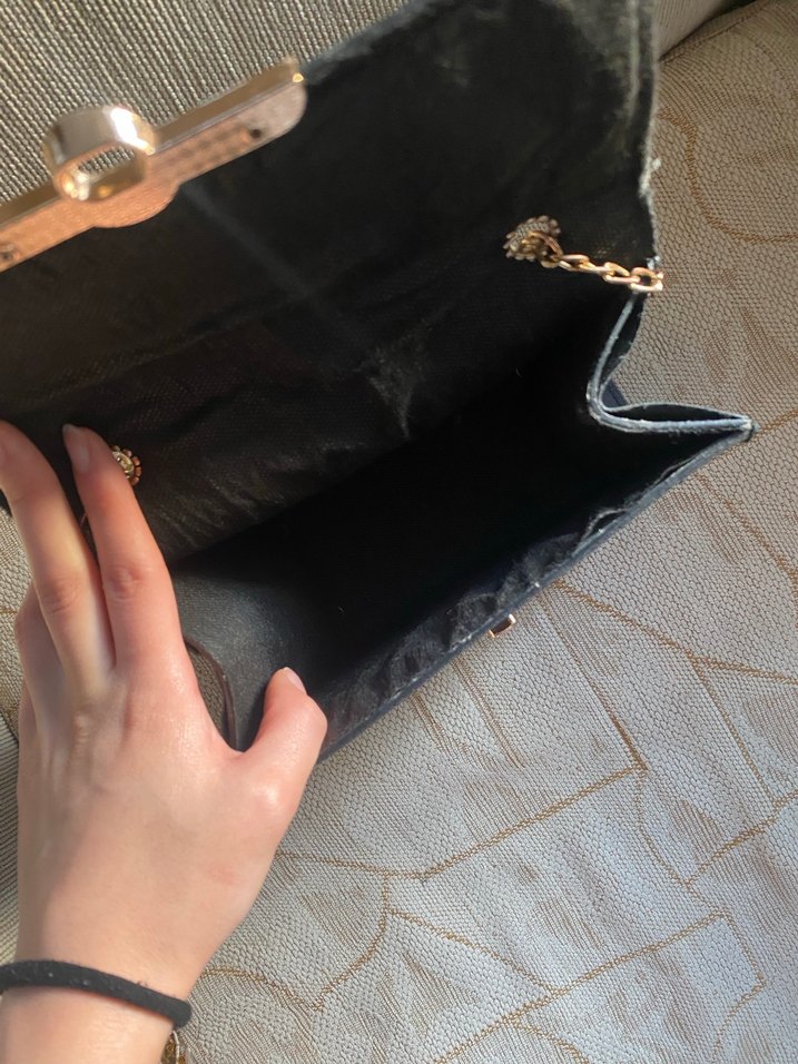 Zincir Detaylı Siyah Deri Kadın Çanta - Görsel 4