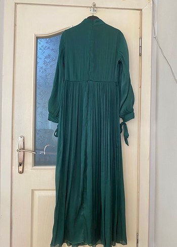 Yeşil Drapeli Uzun Kadın Elbise - Görsel 4