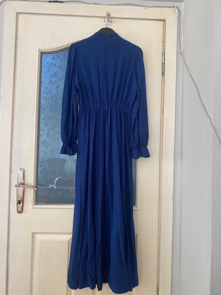 Lacivert Pilili Uzun Elbise - Görsel 5