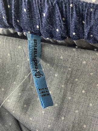 m Beden Stradivarius Mini Etek %70 İndirimli.