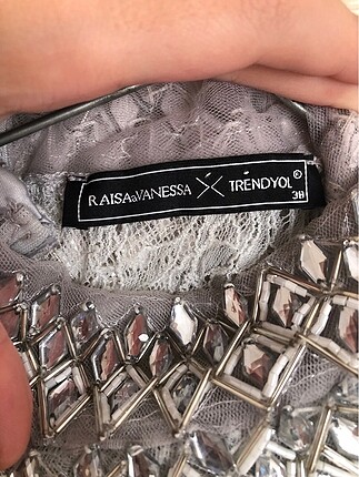m Beden Raisa&Vanessa x Trendyol Elbise