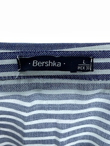 l Beden mavi Renk Bershka Kısa Elbise %70 İndirimli.
