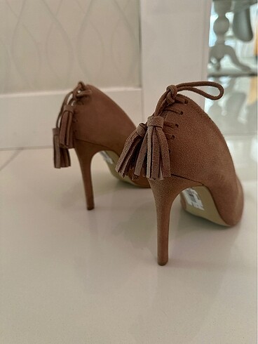 Elle Elle süet stiletto