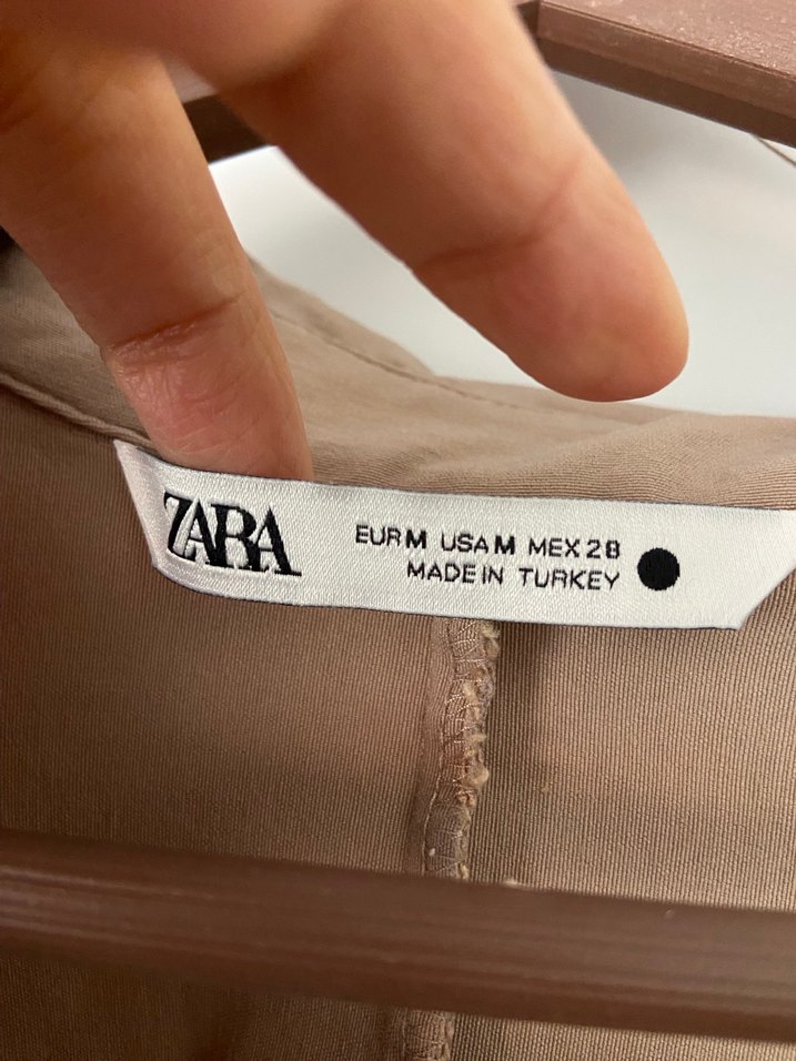 Bej V Yaka Uzun Kollu Keten Gömlek - Görsel 3