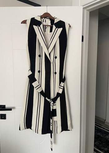 Uzun Çizgili V Yaka Kolsuz Kadın Yelek - Görsel 9