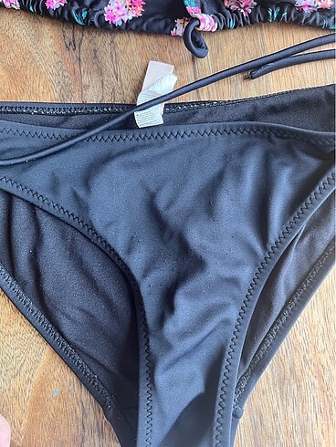 36 Beden Penti bikini