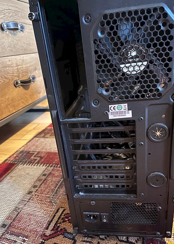 Beden SPEC-01 Red LED Mid-Tower