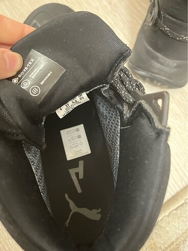 37 Beden siyah Renk Puma bot