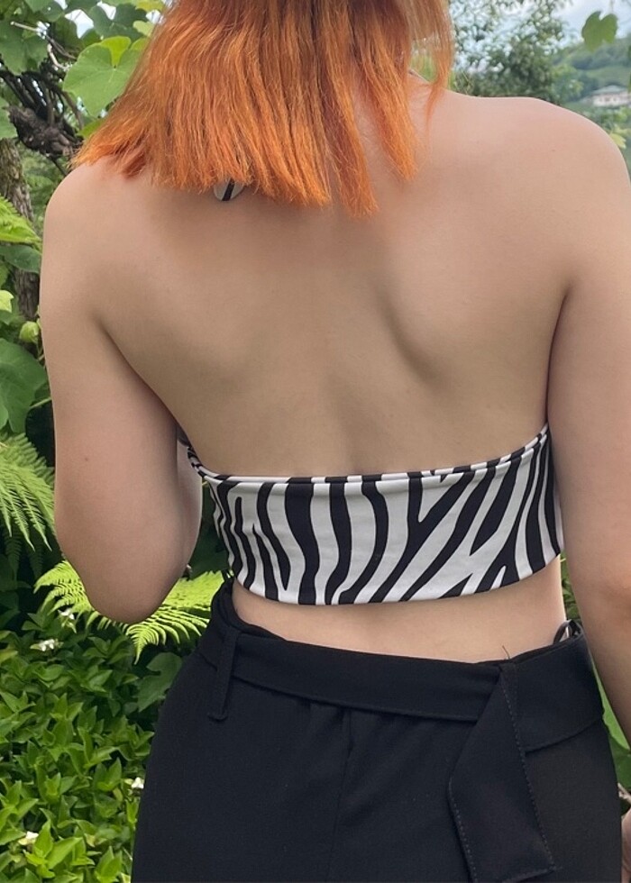 Çizgili crop - Görsel 2