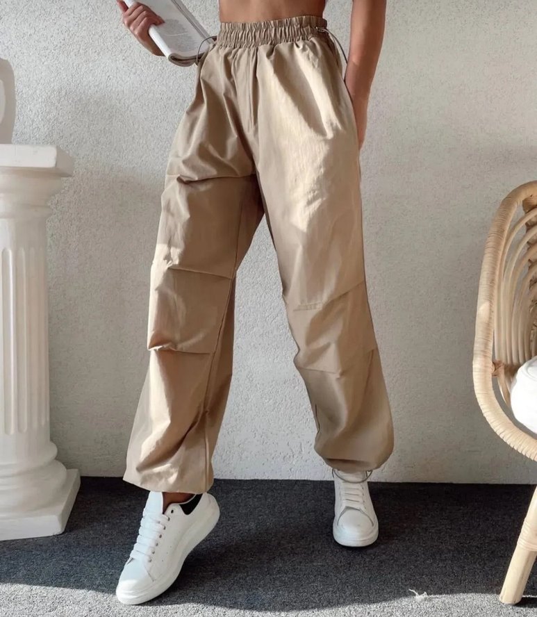 Paraşüt Kumaş Bej Bol Kesim Kadın Pantolon - Görsel 2