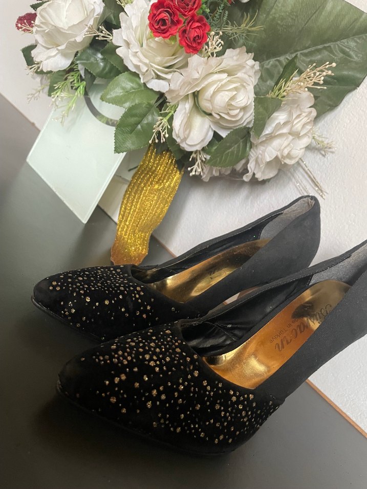Siyah Payetli Yüksek Topuklu Kadın Ayakkabı - Görsel 2