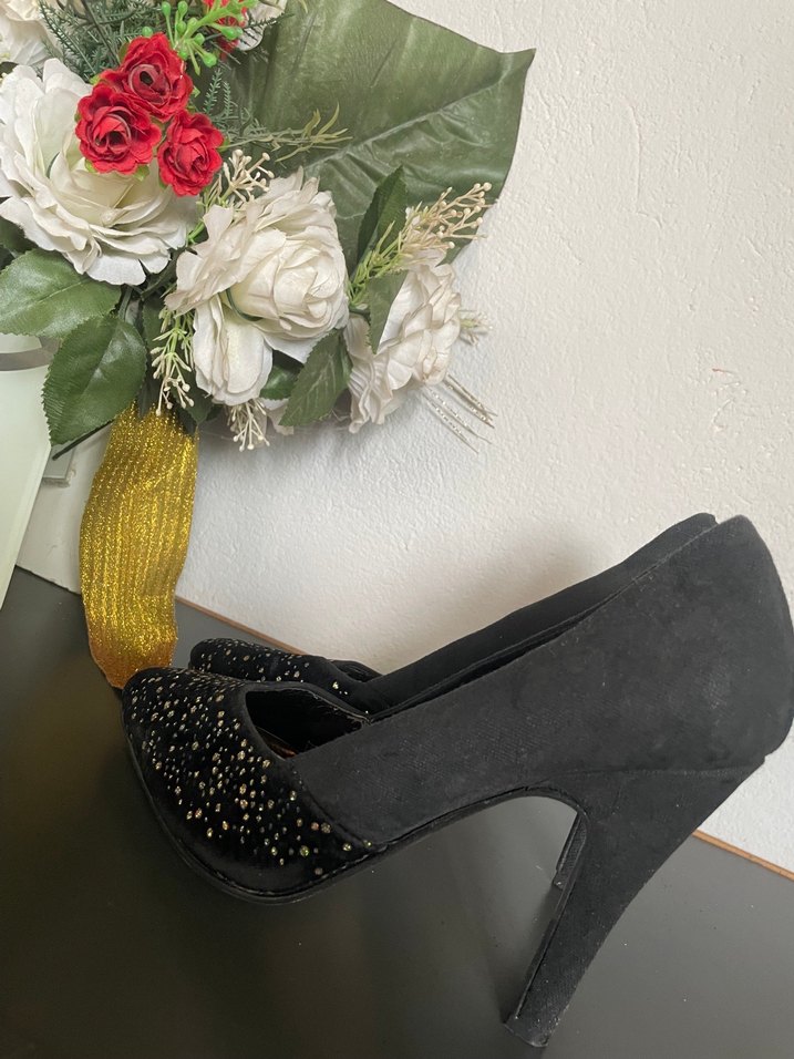 Siyah Payetli Yüksek Topuklu Kadın Ayakkabı - Görsel 3