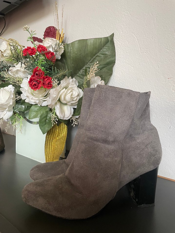 Gri Süet Kadın Bot, Kısa Topuklu - Görsel 2
