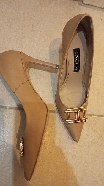37 Beden Tanca stiletto