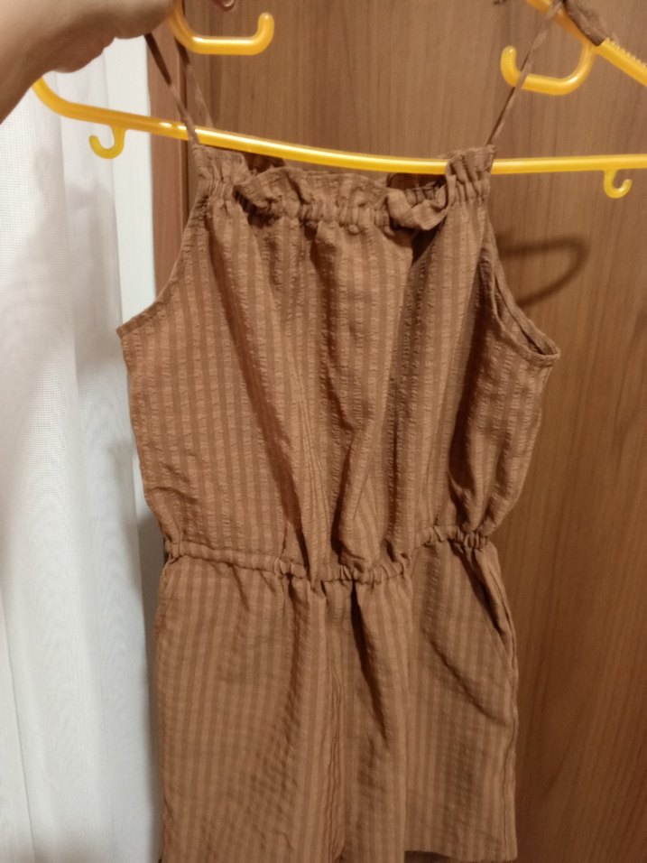 Kızlar için kahverengi keten askılı tulum - Görsel 2