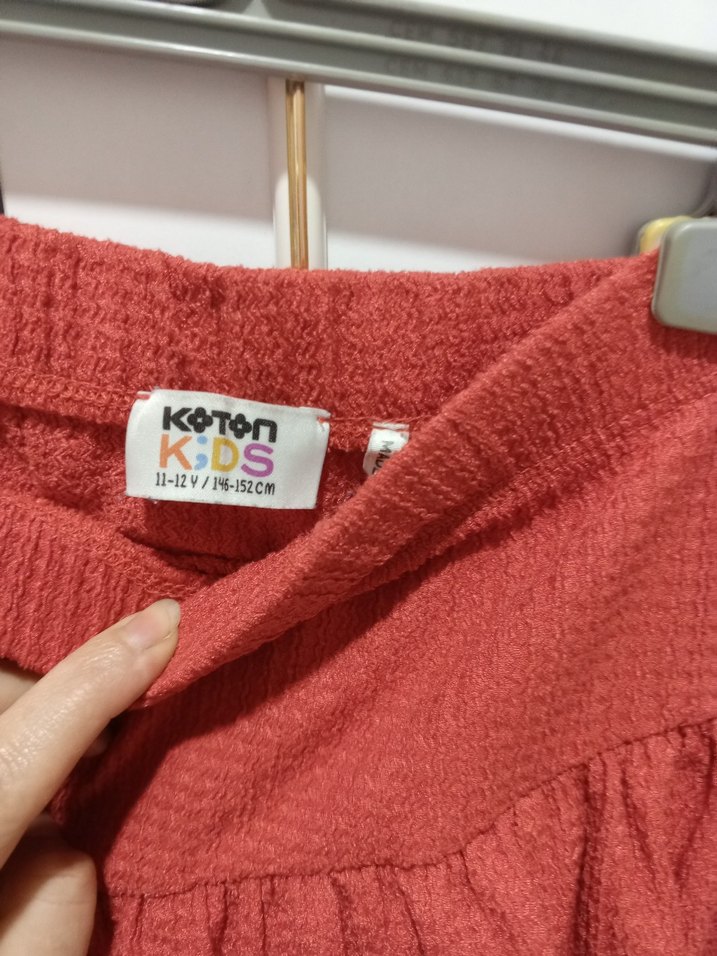 Kırmızı Fırfırlı Mini Etek - Görsel 3