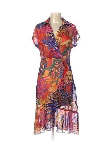 Batik Kısa Elbise %70 İndirimli.