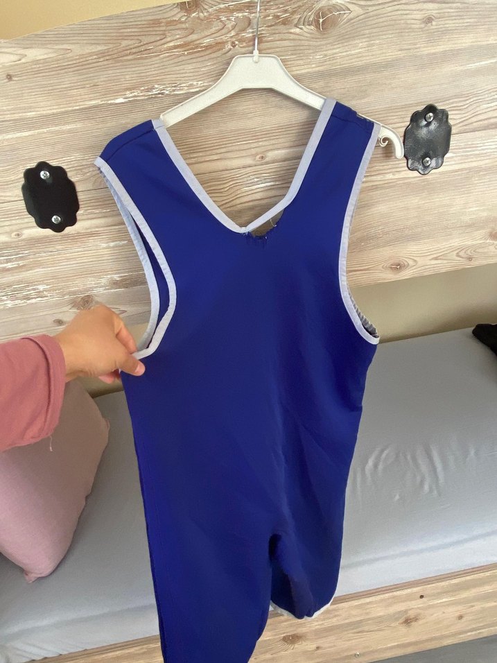 Lacivert güreş mayosu - Görsel 2