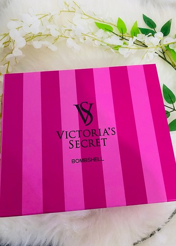 Victoria's Secret Kadın Parfüm Seti - Görsel 3
