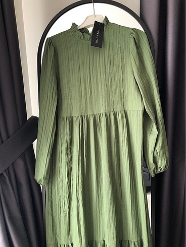 36 Beden yeşil Renk Trendyol modest elbise