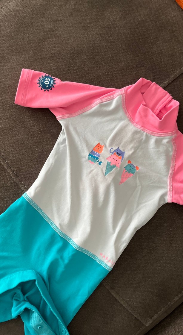 Pembe Çocuk Mayo Takımı ve ayakkabısı - Görsel 2