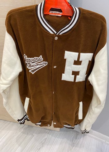 LC Waikiki universal