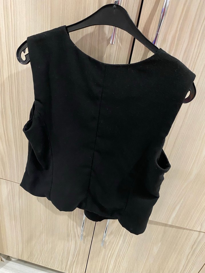 Düğmeli Siyah Keten Kadın Yelek - Görsel 4