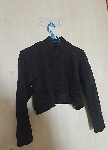 m Beden siyah crop kazak