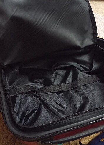 Makyaj cantası - Görsel 5