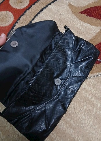 Zincir Detaylı Siyah Yılan Derisi Kadın Clutch Çanta - Görsel 2