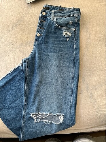 29 Beden mavi Renk jean pantolon