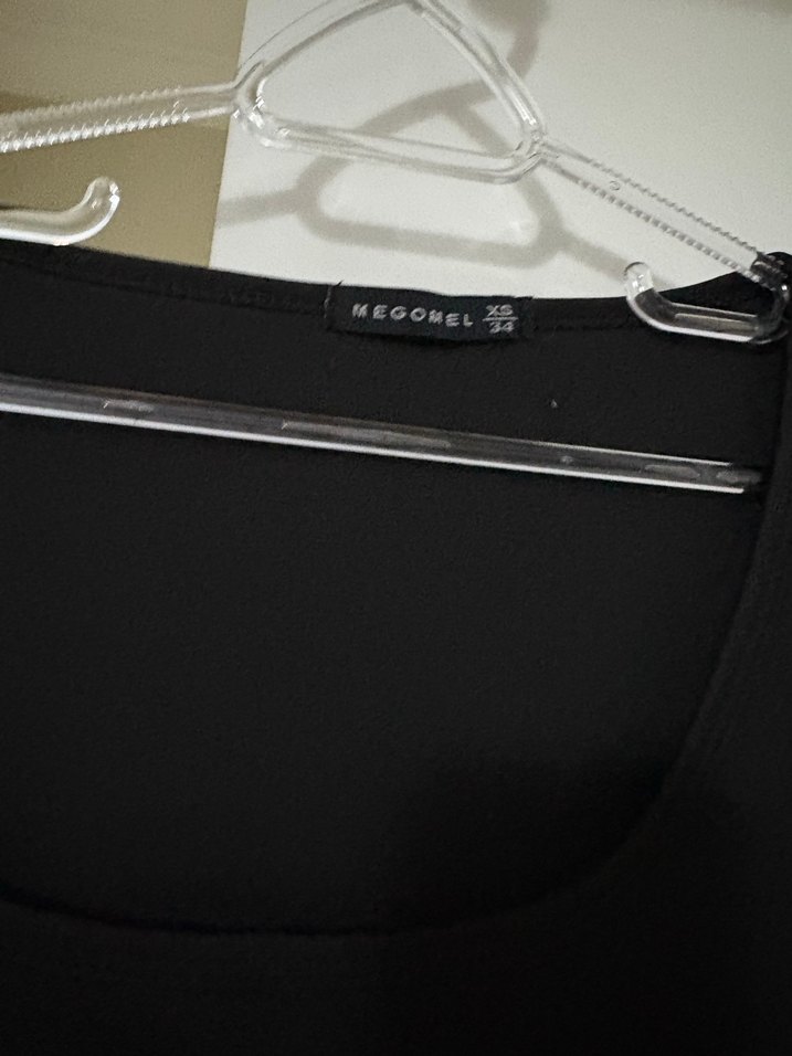 Uzun Siyah V Yakalı Kadın Elbise - Görsel 3