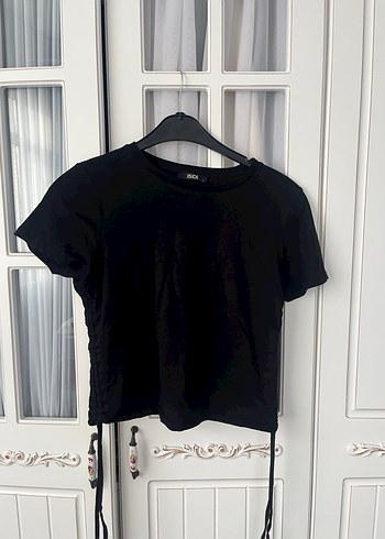 Siyah Kısa Kollu Keten Tişört - Görsel 3