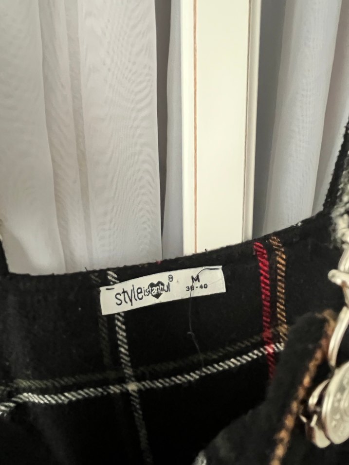 Kızlar için Kareli Siyah Askılı Tulum - Görsel 3