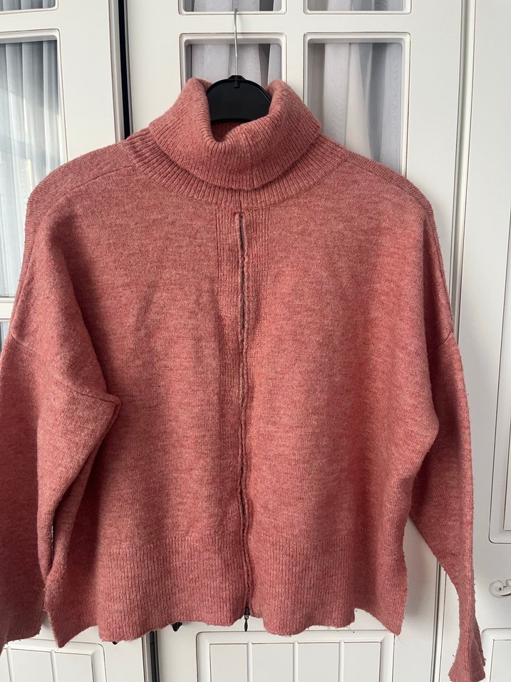 Pembe Boğazlı Örgü Kadın Kazak - Görsel 2