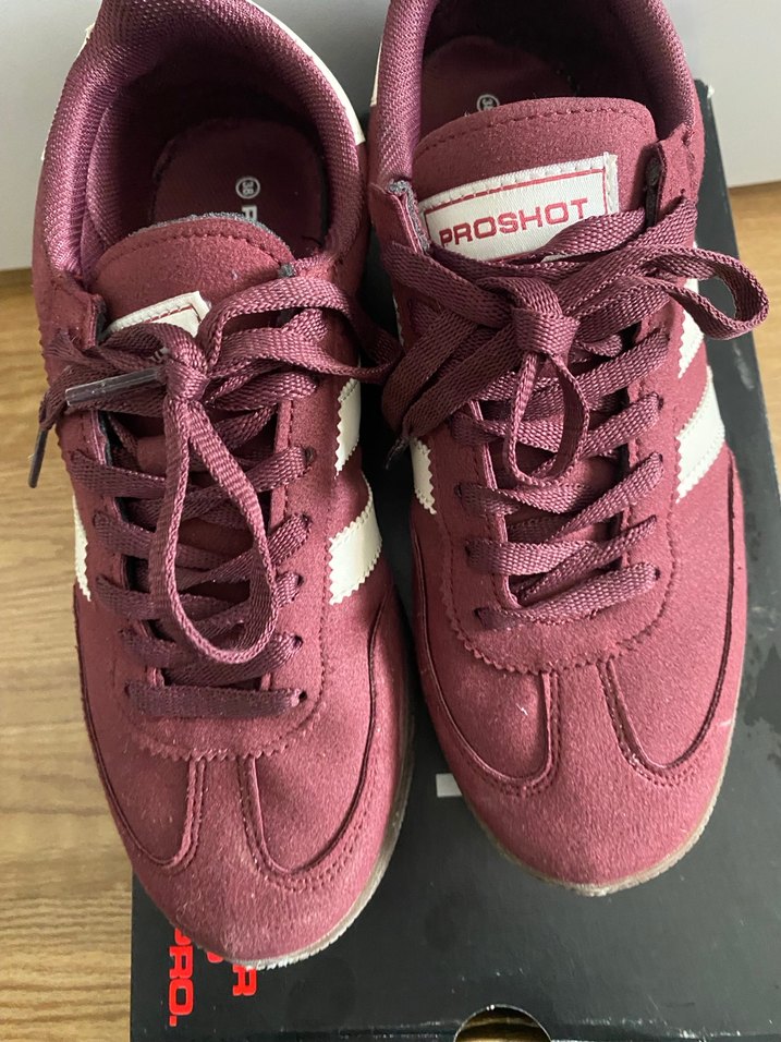 Bordo ayakkabı - Görsel 2