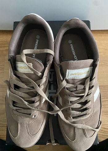 spor ayakkabı - Görsel 4