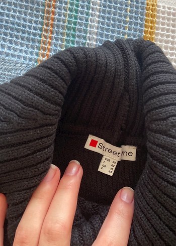 Kadın Siyah Boğazlı Örgü Kazak - Görsel 5